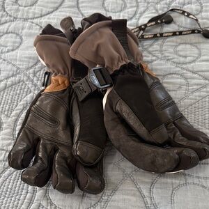 Elegant Black and Brown Women's Gloves